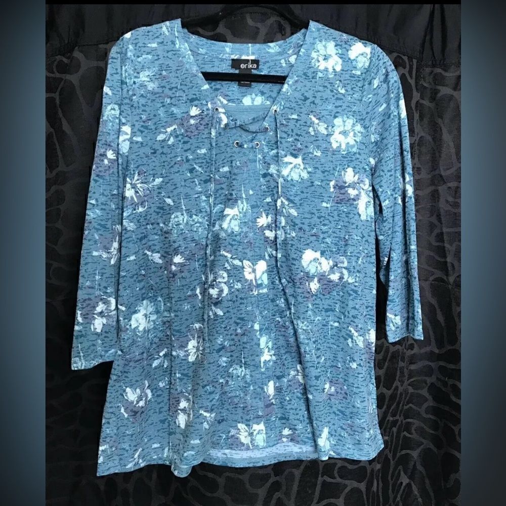 Erika Women's Teale Green Floral 3/4 Sleeve Top - Size L - NWOT